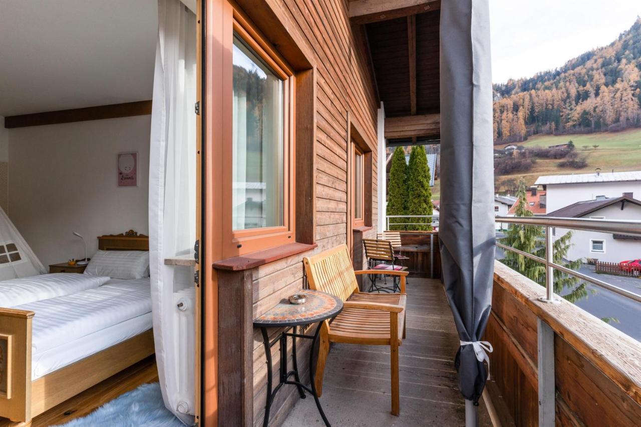 Ferienhaus Werth Villa Ried im Oberinntal Bagian luar foto